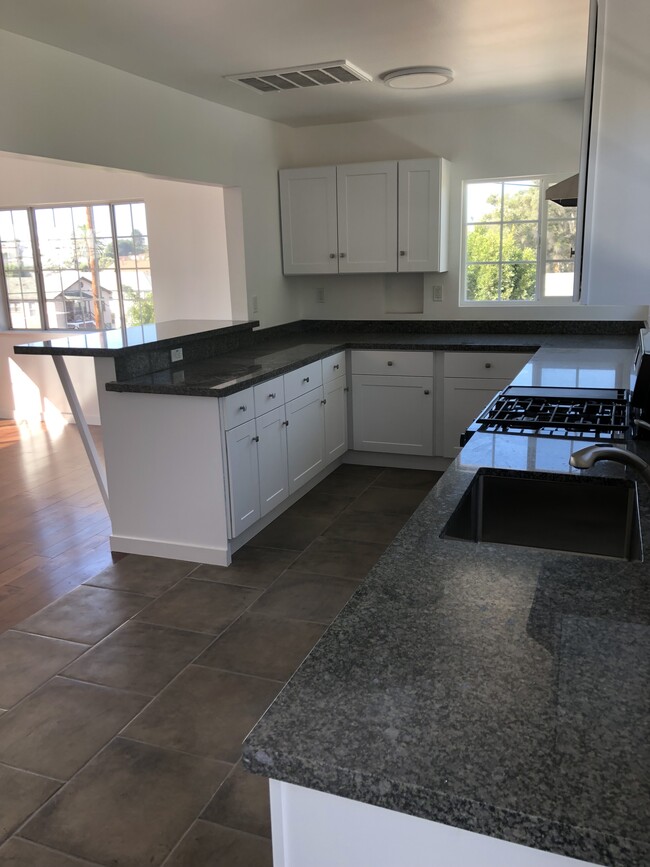 Building Photo - 5761 Alviso Ave