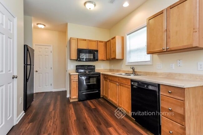 Building Photo - 3124 Trassacks Dr