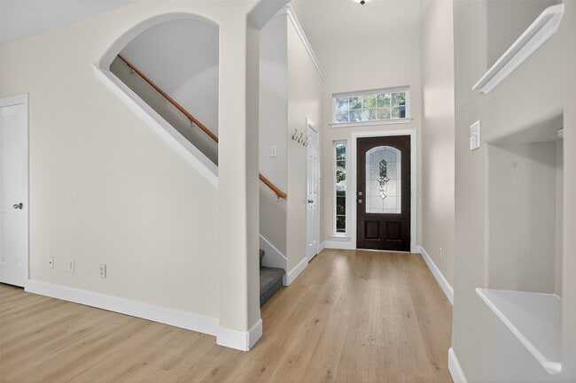 Foto del edificio - 126 Silver Penny Dr