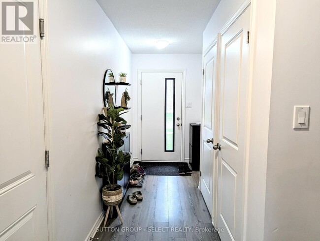 Building Photo - 1295 Michael Cir