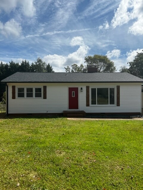 Foto principal - 702 Woods Dr