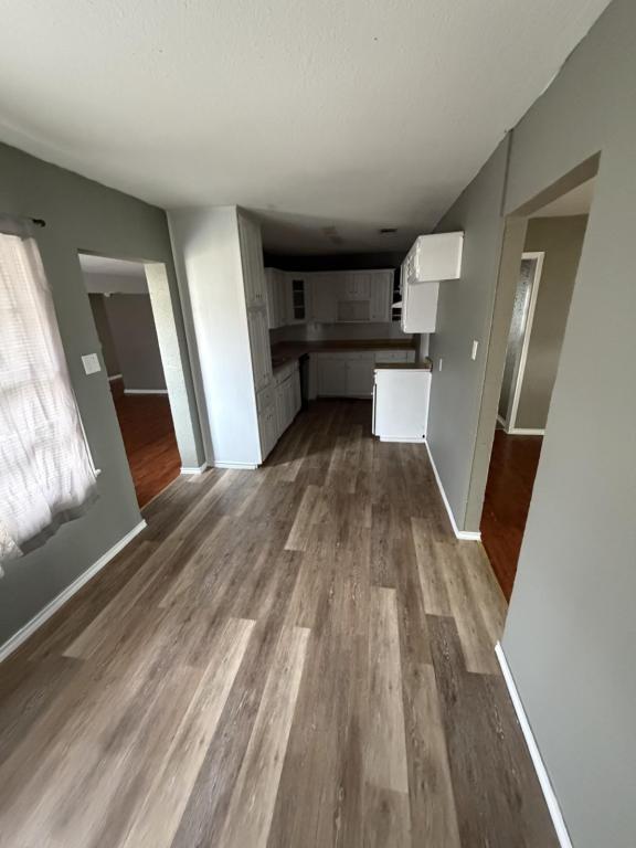 Building Photo - 2531 Powell Dr