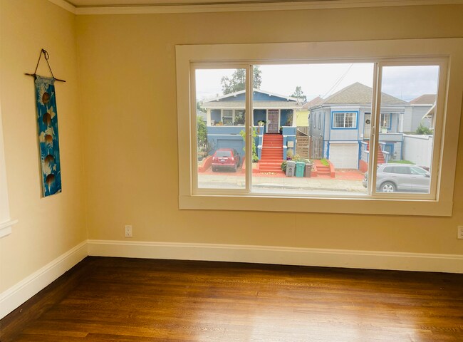 Bedroom - 886 43rd St