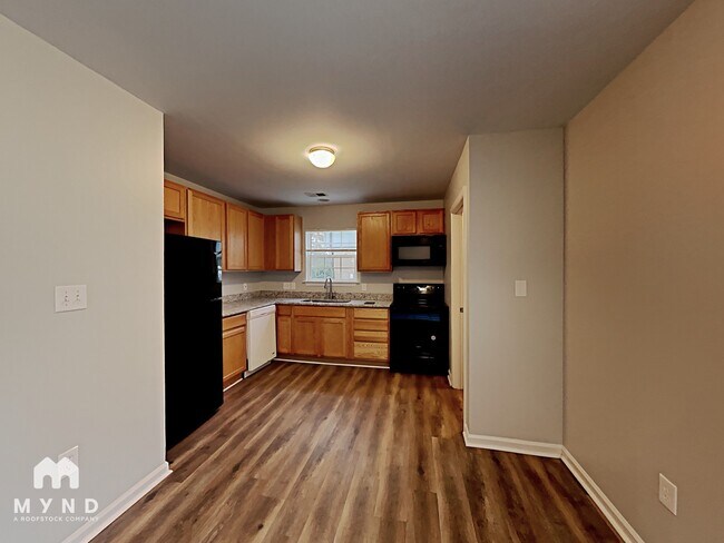 Building Photo - 6409 Barrington Dr