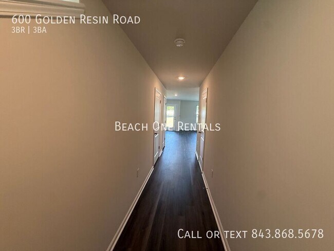 Foto del edificio - 600 Golden Resin Road