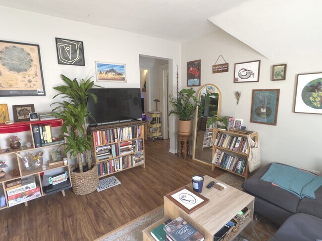 Foto del edificio - 2214 Winnebago St