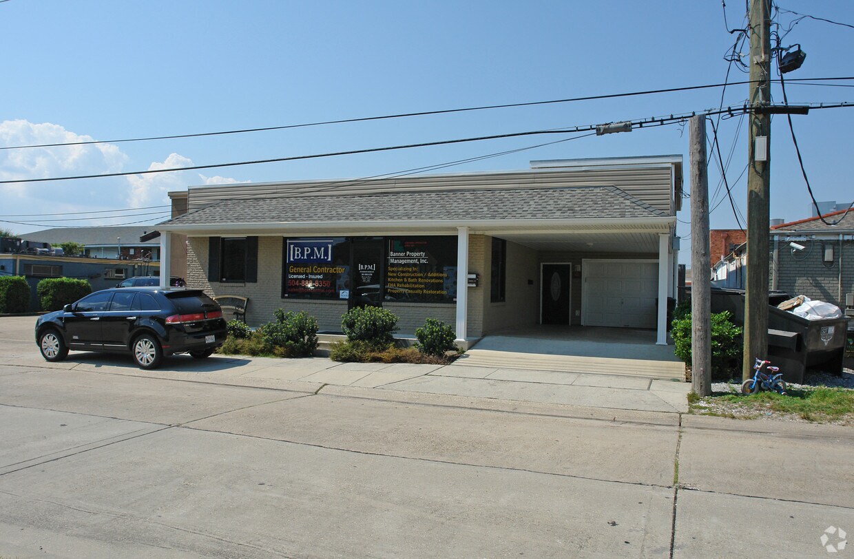 Foto del edificio - 3228 N Turnbull Dr