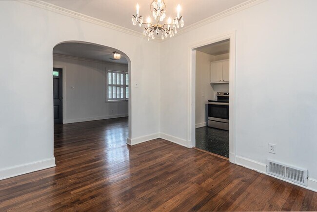 Foto del edificio - 537 Eastbourne Pl