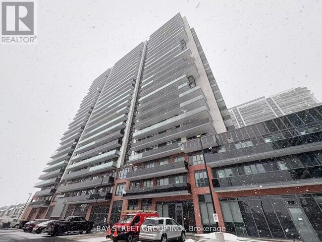 Building Photo - 2545 Simcoe St N