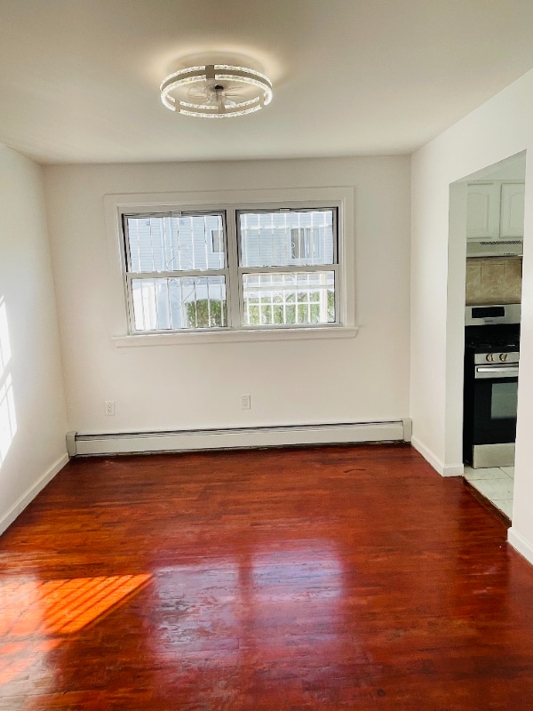 Foto del edificio - 50 Monsey Pl