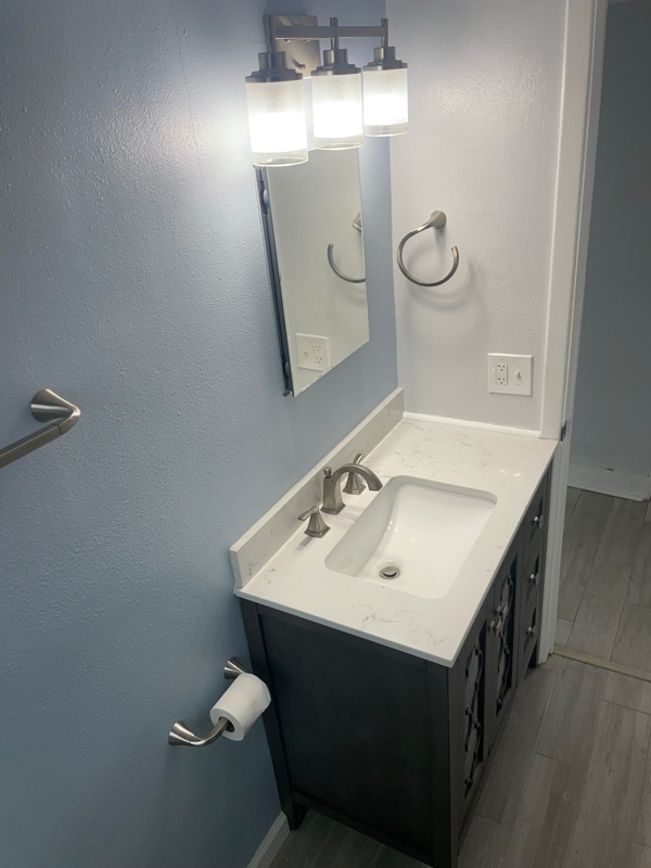 Building Photo - 917 56th Ave N