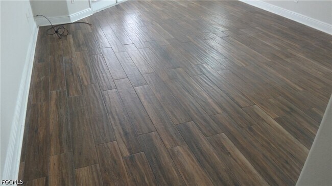 Foto del edificio - 1519 SW 40th Terrace
