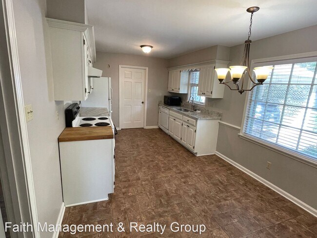 Foto del edificio - 3 br, 2 bath House - 1675 Old Mill Rd