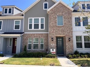 Building Photo - 4512 Tripp St