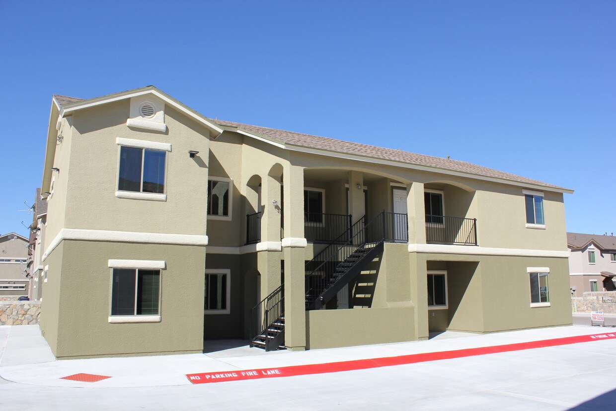 Primary Photo - 14306 Gil Reyes Dr