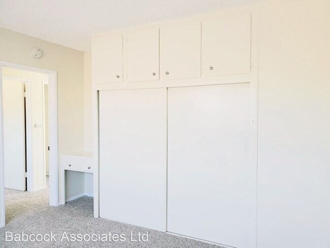 Foto del edificio - 25836 1/2-25407-5402 Oak St