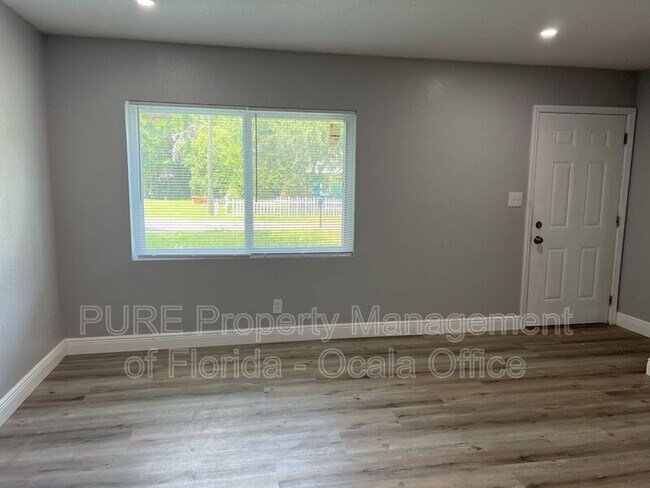 Foto del edificio - 1135 NE 9th Avenue