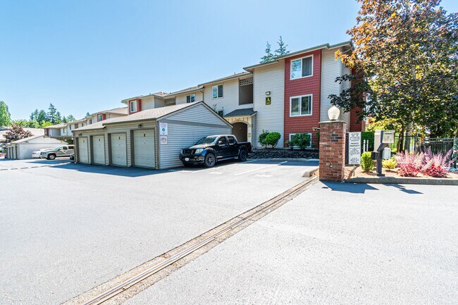 Building Photo - One Month FREE on Select Units!!! Call for details!