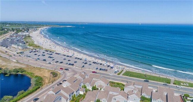Foto del edificio - 2 bedroom in Narragansett RI 02882