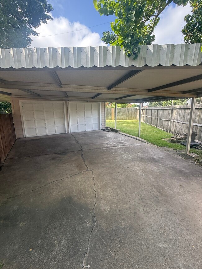 Building Photo - Big Ranch, LLC (Bluebonnet)