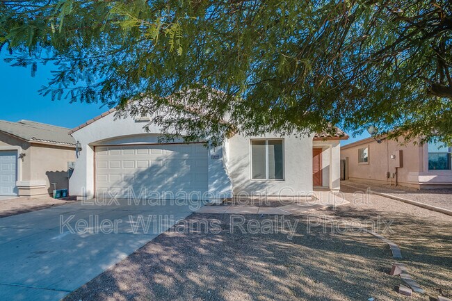 Building Photo - 5409 S 10th Ave