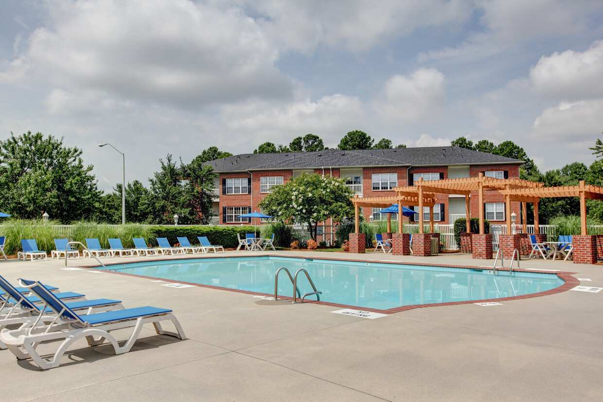 Sparkling Swimming Pool at Wynslow Park Apartments in Raleigh, NC - Wynslow Park