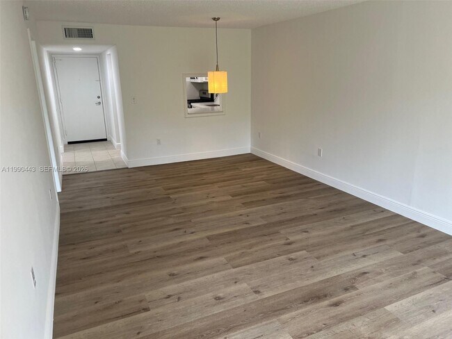 Foto del edificio - 13120 SW 92nd Ave