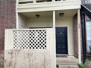 Building Photo - 8055 Cambridge St