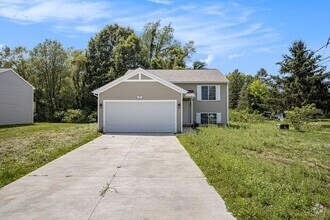 Building Photo - 3149 Alder Dr SW