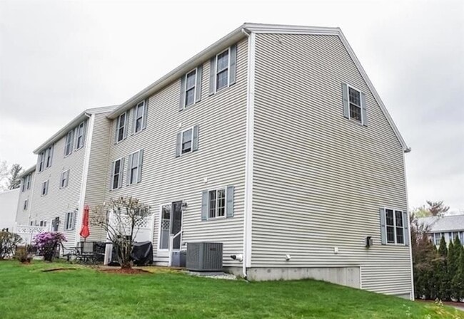 Building Photo - 14 Georgetown Dr