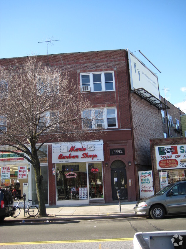 Foto principal - 107-24 Corona Ave