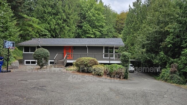Photo - 10940 NE 26th Pl House
