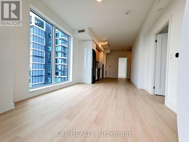 Photo du bâtiment - 9751 Markham Rd