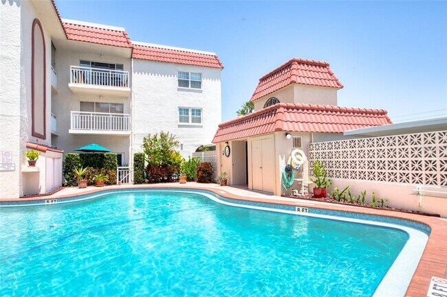 Building Photo - 2900 Gulf Blvd