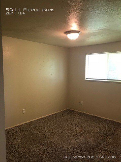 Foto del edificio - 5911 N Pierce Park Ln