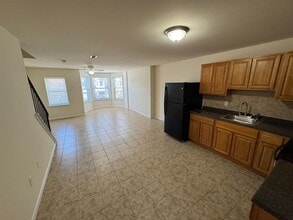 Building Photo - 15 N 50th St