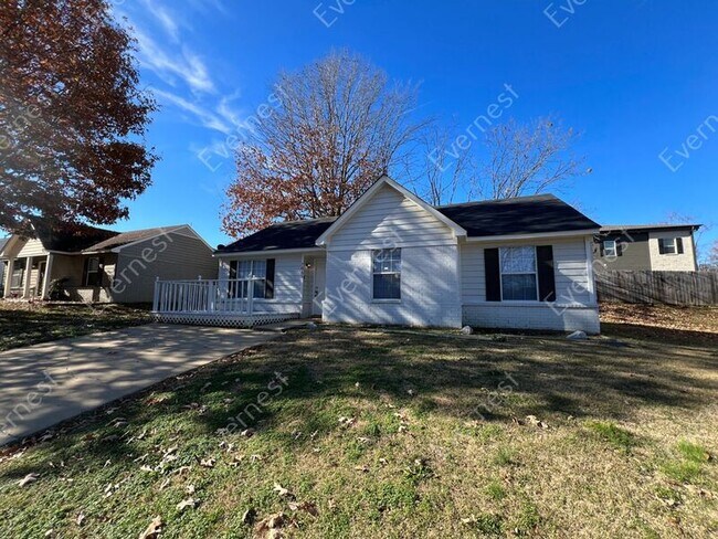 Foto del edificio - 7065 Village Ln