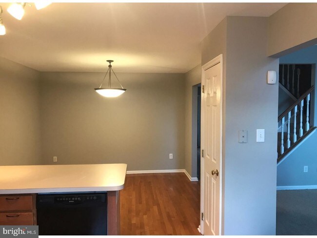 Building Photo - 81 Timbercrest Dr