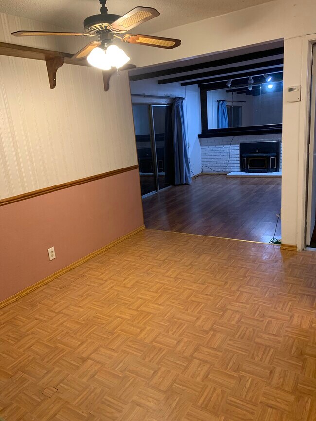 Building Photo - 1903 Treewood Ln