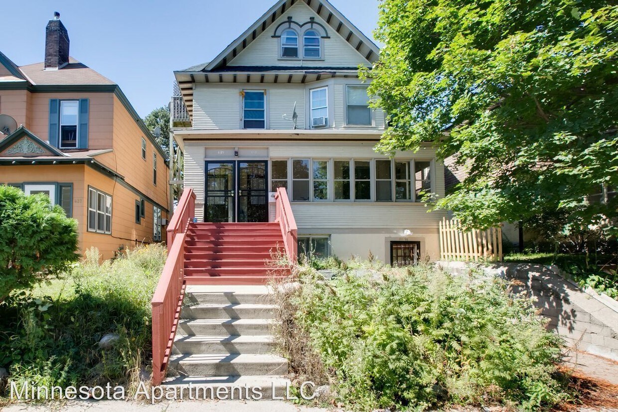Foto principal - 439 Wheeler St N