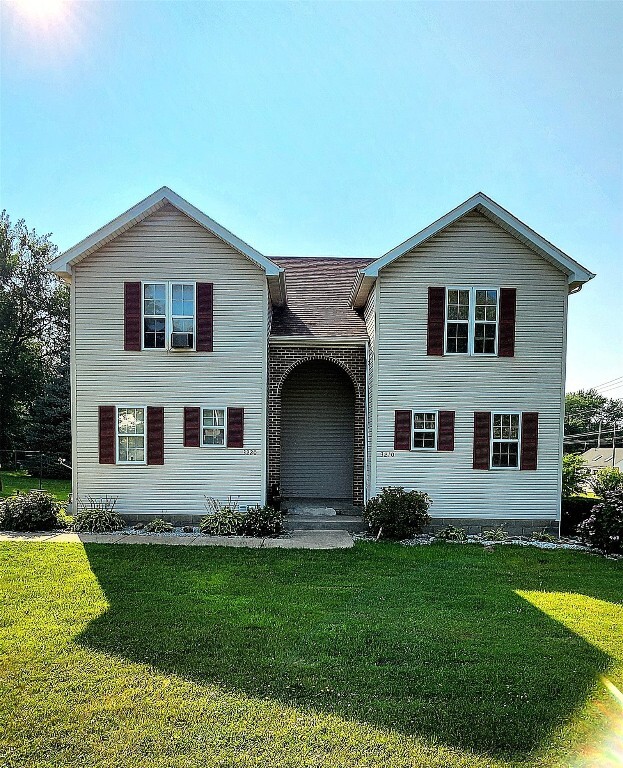Primary Photo - 3210 Dynes Ave