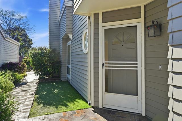 Foto del edificio - 819 Daphne Ct