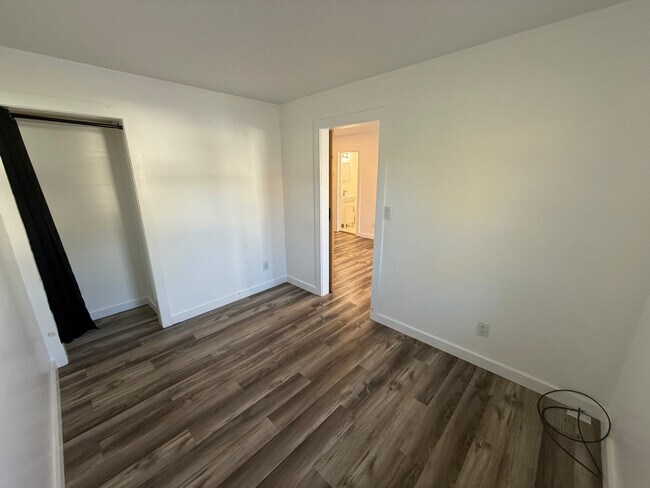 Foto del edificio - 6 A Marlyn Dr