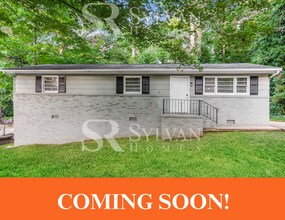 Building Photo - 135 Wildwood Dr