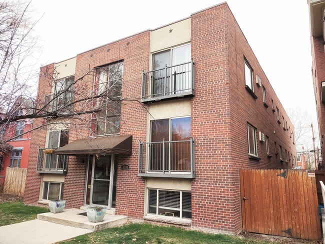 Building Photo - 1330 Elizabeth St