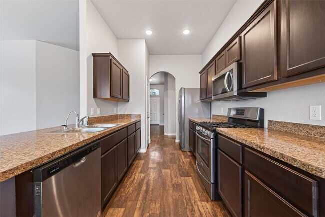 Building Photo - 5234 Jasmine Valley Ct