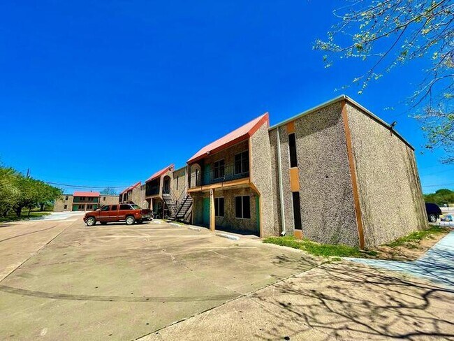 Foto del edificio - 205 N Columbia Dr