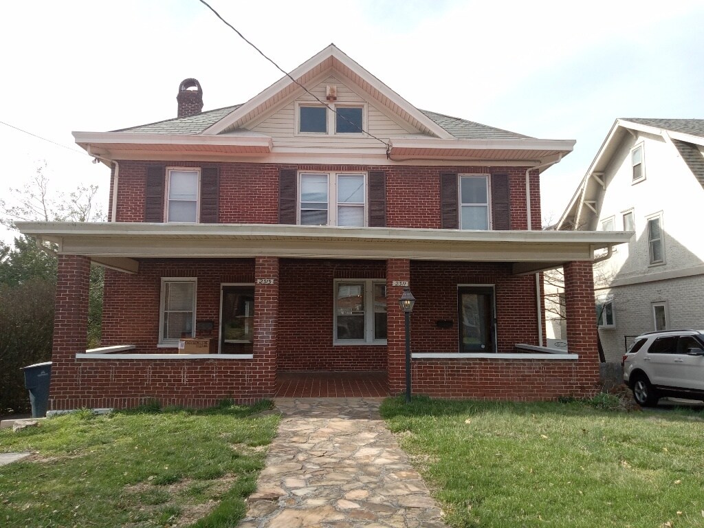 Building Photo - 2313 Avenham Ave SW