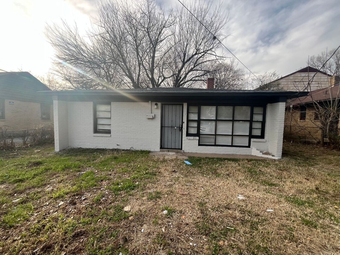 Renovated house in quite Neighborhood - Renovated house in quite Neighborhood