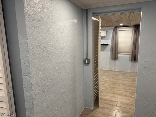 Foto del edificio - 2566 Second St